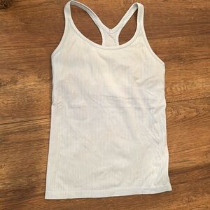 Lululemon women’s size 10 ribbed tank. Padding removed. Too big for me. Likenew
